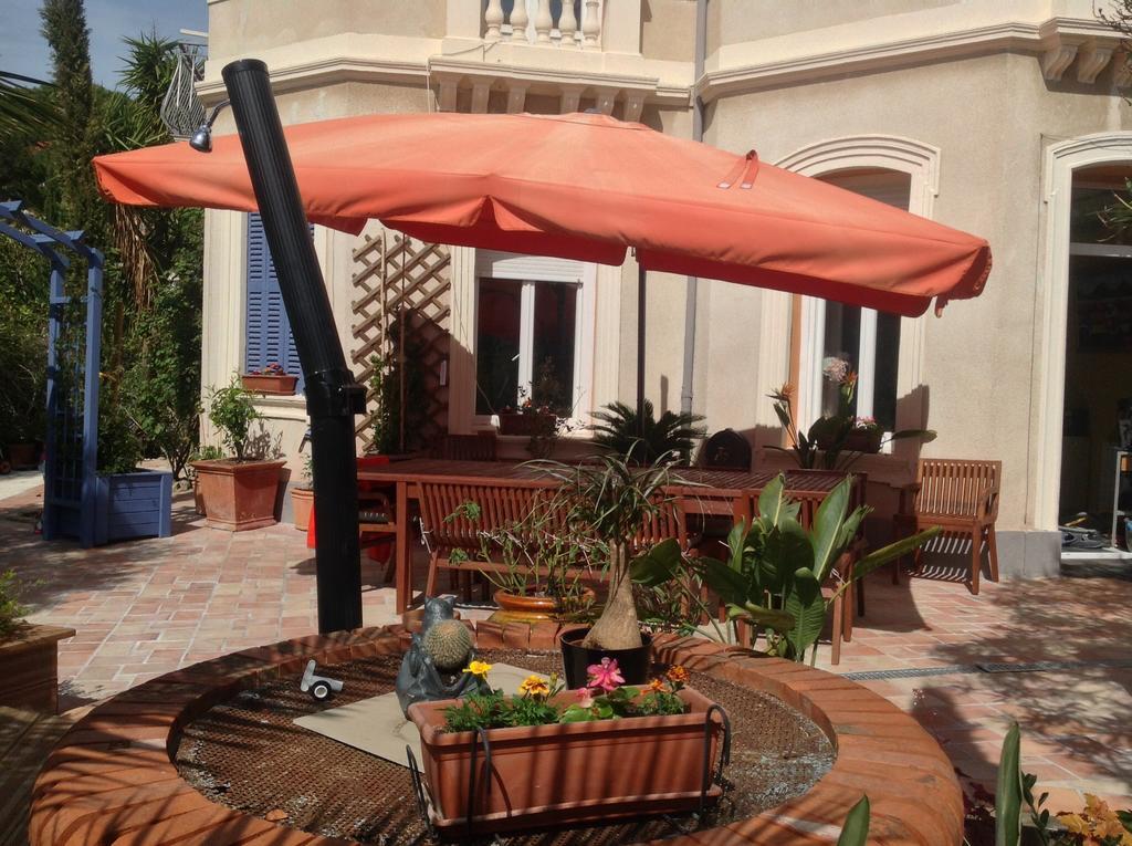 A L'Ombre Du Cedre Hotel Hyères Kültér fotó